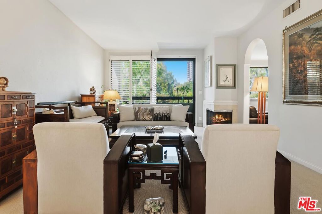 Image 14 of property listing at 2132 Century Park Lane 303, Los Angeles, CA 90067