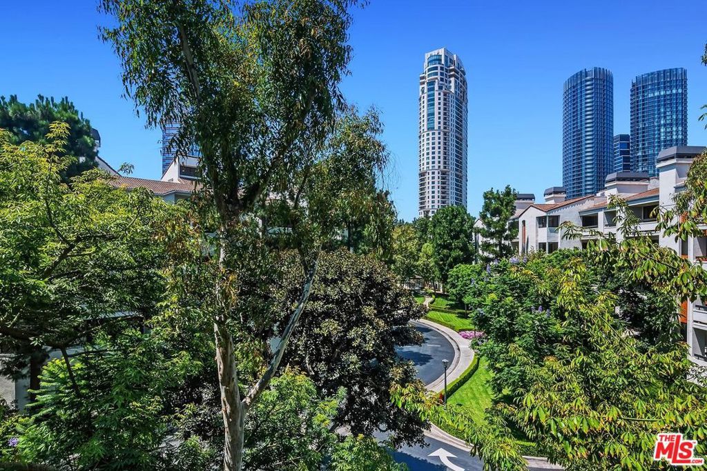 Image 42 of property listing at 2132 Century Park Lane 303, Los Angeles, CA 90067
