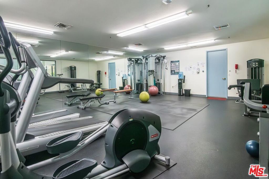 Image 44 of property listing at 2132 Century Park Lane 303, Los Angeles, CA 90067