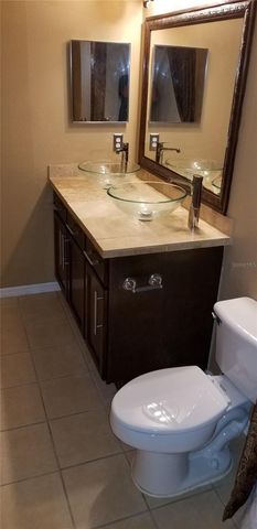 5542 METROWEST BOULEVARD 106, Orlando, FL 32811