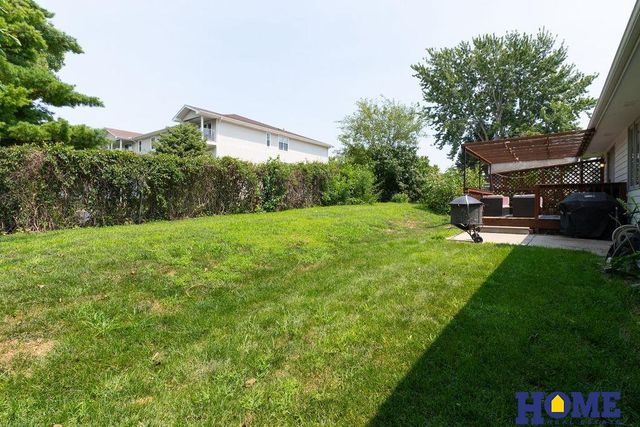 2240 Philadelphia Drive, Lincoln, NE 68521