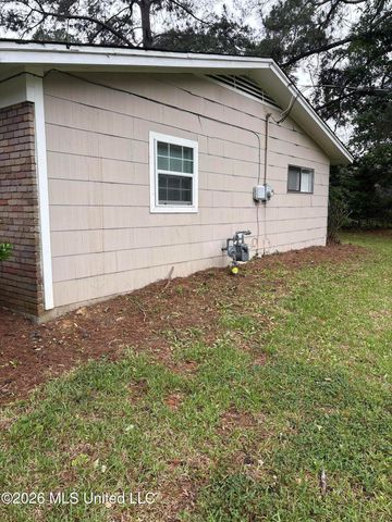 101 Dotson Place, Jackson, MS 39213