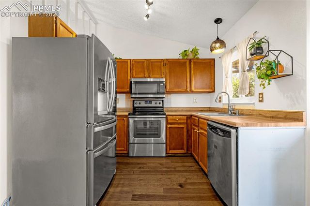 2625 Manassas Way, Colorado Springs, CO 80922