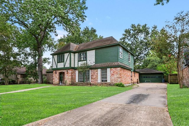 5823 Havenwoods, Houston, TX 77066