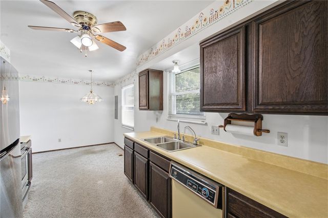 1341 S Elm Street, West Carrollton, OH 45449