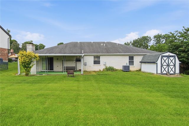 1341 S Elm Street, West Carrollton, OH 45449