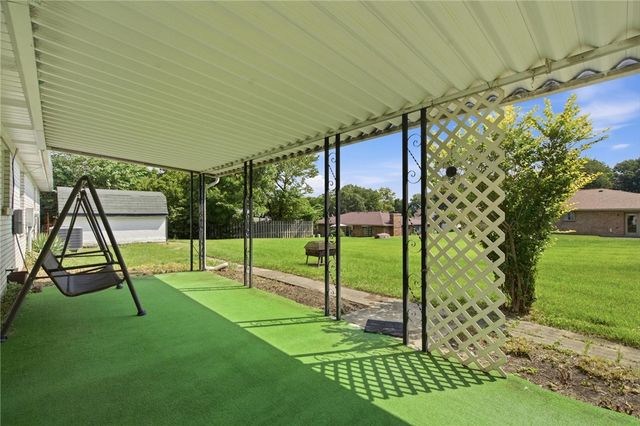 1341 S Elm Street, West Carrollton, OH 45449