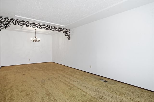 1341 S Elm Street, West Carrollton, OH 45449