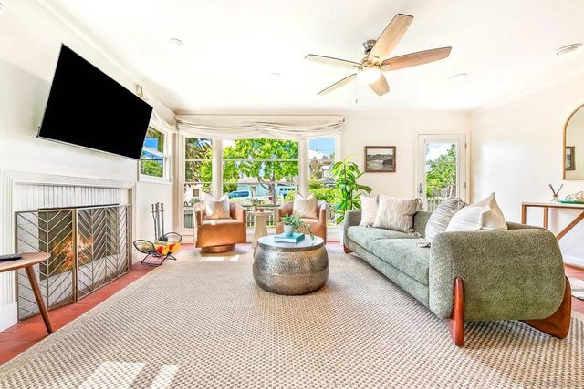 723 Arenas, La Jolla, CA 92037