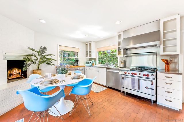 723 Arenas, La Jolla, CA 92037