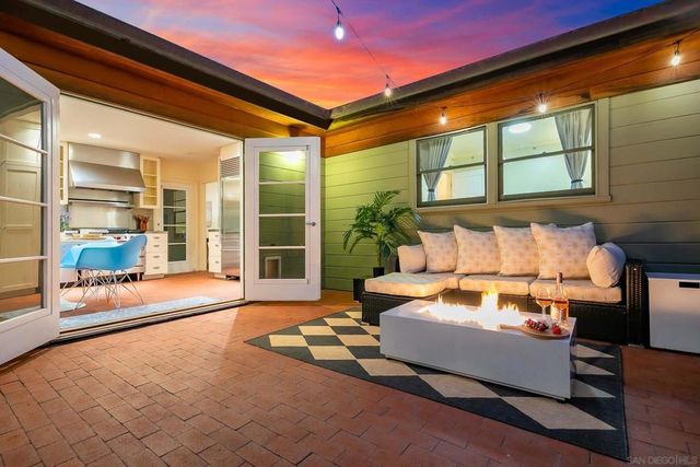 723 Arenas, La Jolla, CA 92037
