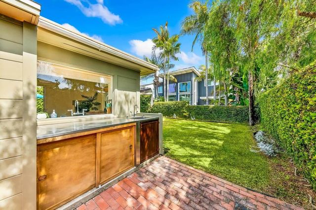 723 Arenas, La Jolla, CA 92037