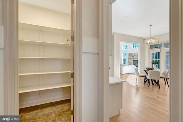 1318 KURTZ RD, Mclean, VA 22101