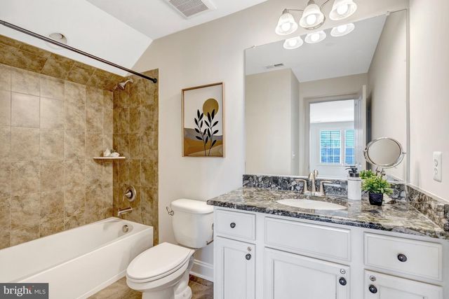 1318 KURTZ RD, Mclean, VA 22101