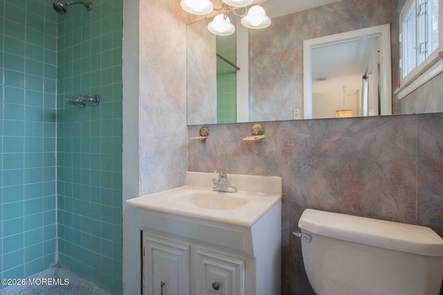 19 Meadow Drive, Tinton Falls, NJ 07724