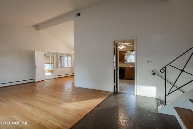 19 Meadow Drive, Tinton Falls, NJ 07724