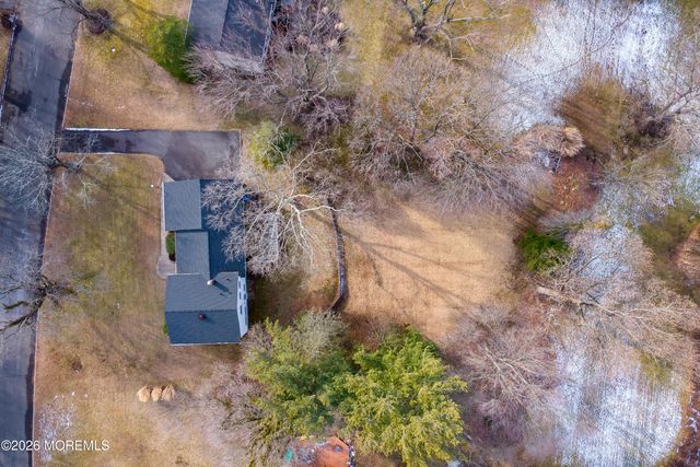 19 Meadow Drive, Tinton Falls, NJ 07724