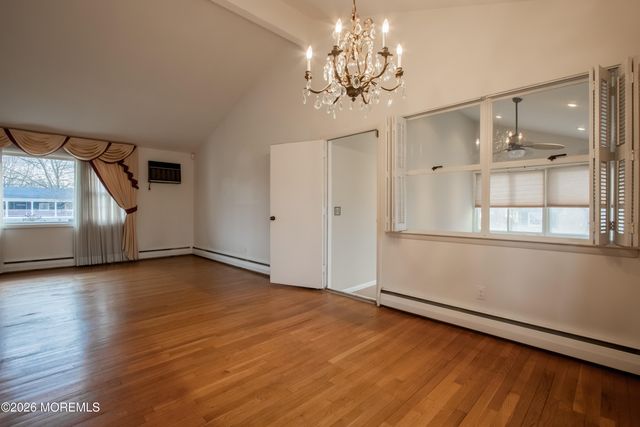 19 Meadow Drive, Tinton Falls, NJ 07724