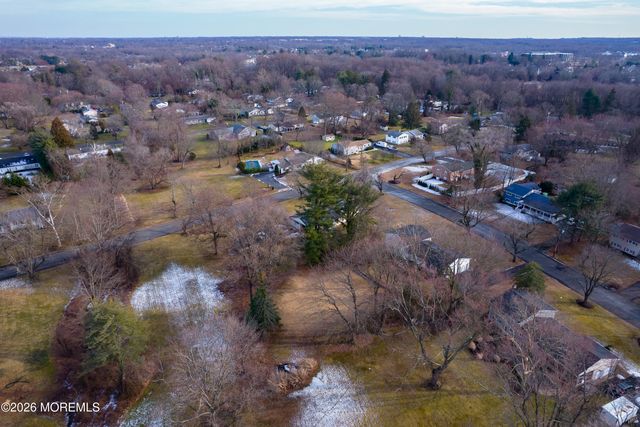 19 Meadow Drive, Tinton Falls, NJ 07724