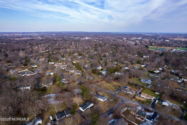 19 Meadow Drive, Tinton Falls, NJ 07724