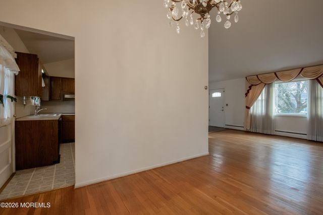 19 Meadow Drive, Tinton Falls, NJ 07724