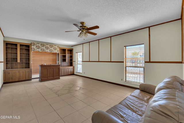 2153 Trawood Drive, El Paso, TX 79935
