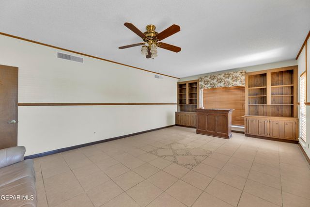 2153 Trawood Drive, El Paso, TX 79935