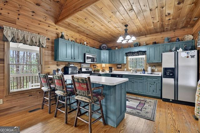 186 Stegall Mill Trail, Ellijay, GA 30536