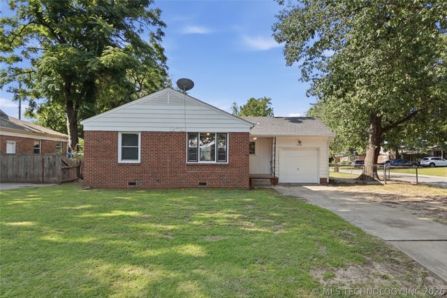 1126 E 49th Place, Tulsa, OK 74105