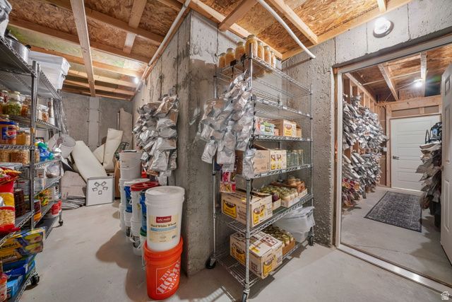 53 E MOORHEN DR, Saratoga Springs, UT 84045