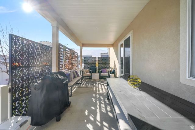 53 E MOORHEN DR, Saratoga Springs, UT 84045