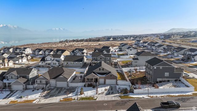 53 E MOORHEN DR, Saratoga Springs, UT 84045