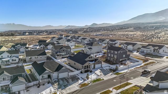 53 E MOORHEN DR, Saratoga Springs, UT 84045