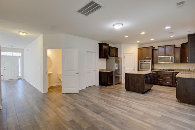 104 Elliott Creek Lane, Summerville, SC 29485