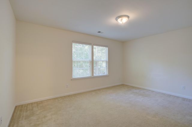 104 Elliott Creek Lane, Summerville, SC 29485