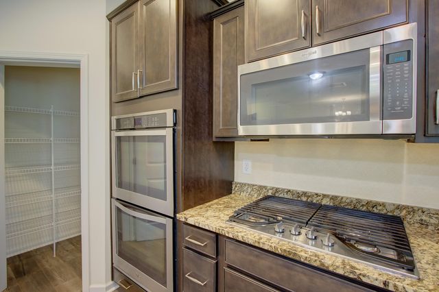 104 Elliott Creek Lane, Summerville, SC 29485
