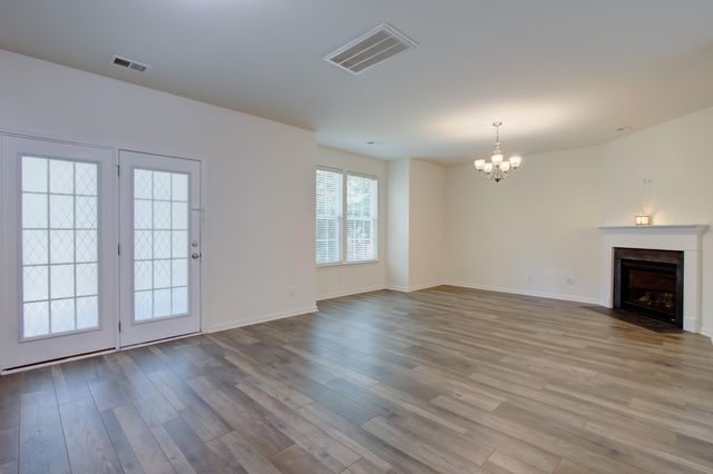 104 Elliott Creek Lane, Summerville, SC 29485