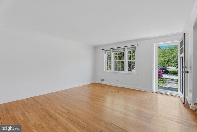 7037 HEATHFIELD, Baltimore, MD 21212