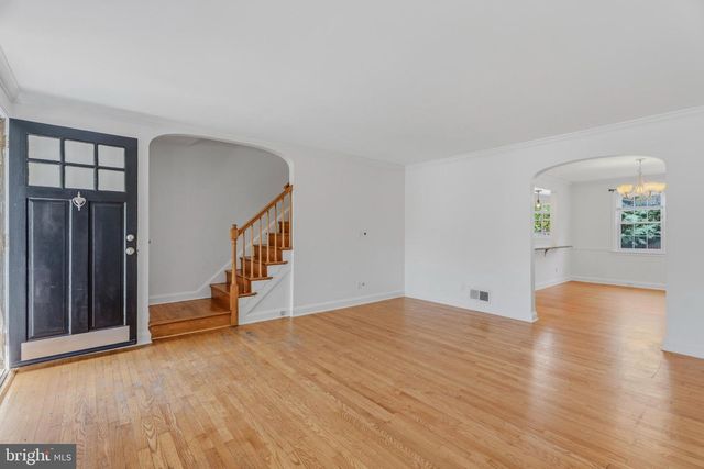 7037 HEATHFIELD, Baltimore, MD 21212