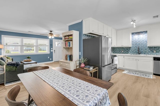 1011 Nottingham Drive, Charleston, SC 29407