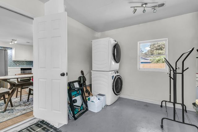 1011 Nottingham Drive, Charleston, SC 29407