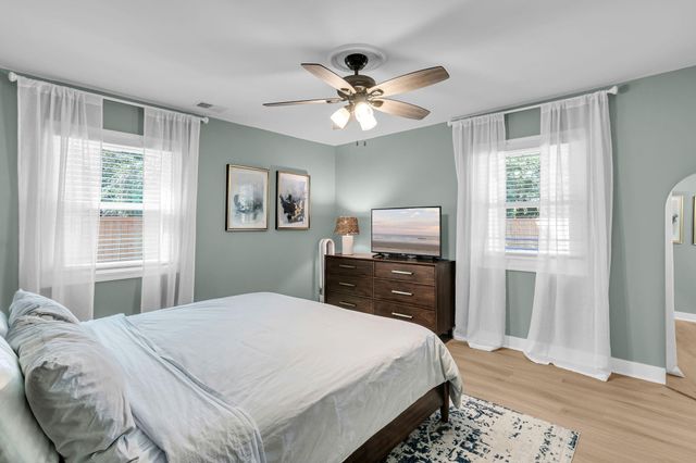 1011 Nottingham Drive, Charleston, SC 29407