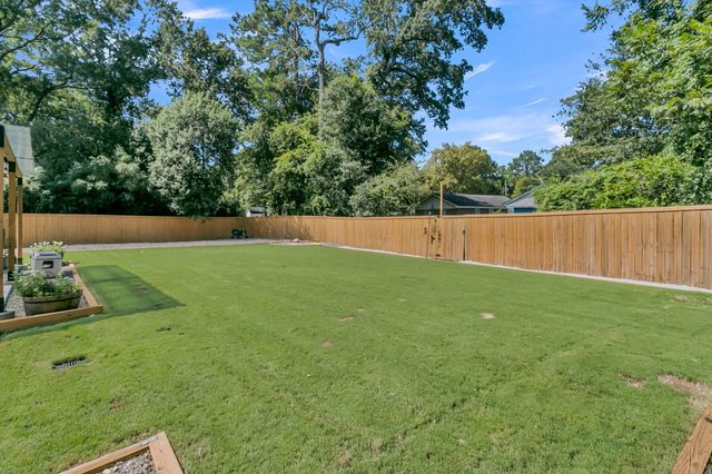 1011 Nottingham Drive, Charleston, SC 29407