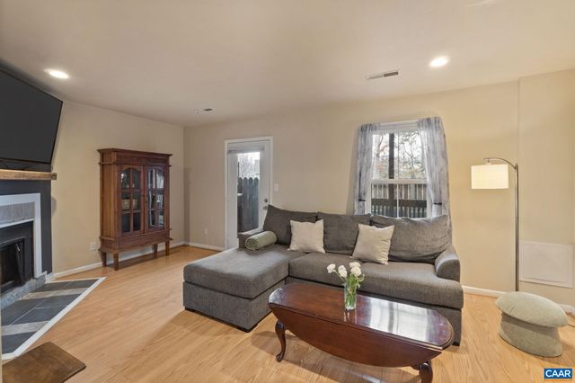782 MERION GREENE, Charlottesville, VA 22901