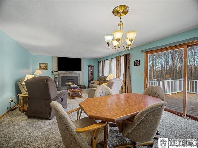 912 Hunt Road, Busti, NY 14750