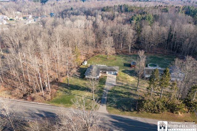 912 Hunt Road, Busti, NY 14750