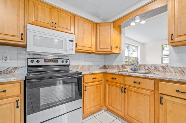 3711 ELMWOOD DRIVE, Holiday, FL 34691