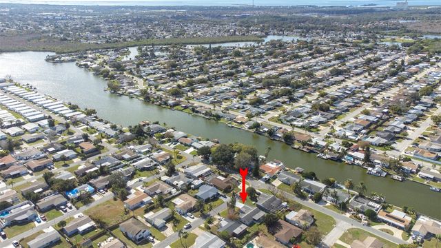 3711 ELMWOOD DRIVE, Holiday, FL 34691