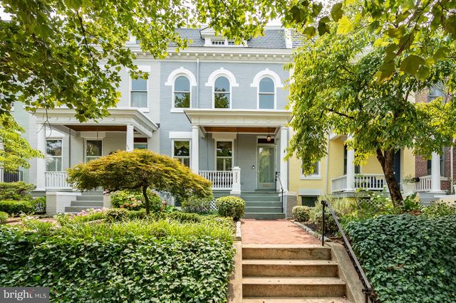 221 E ST SE, Washington, DC 20003