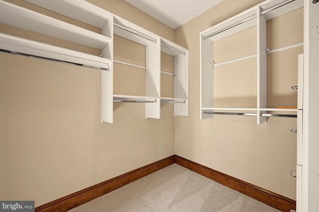 221 E ST SE, Washington, DC 20003